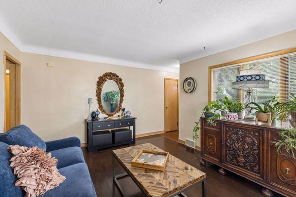 1190 Ottawa AVE, West Saint Paul, MN 55118