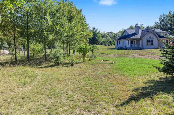 N10486 ELM RD, Wausaukee, WI 54177