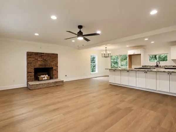2221 Baker Bridge Rd #NE, Charleston, TN 37310