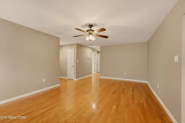 2326 Slate Valley Lane, Knoxville, TN 37923