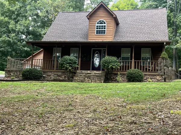 142 Hidden Hollow Rd, Burkesville, KY 42717