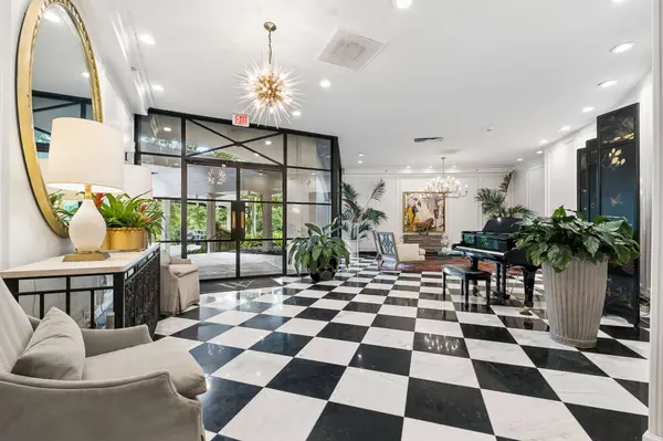 4215 Harding Pike #704, Nashville, TN 37205