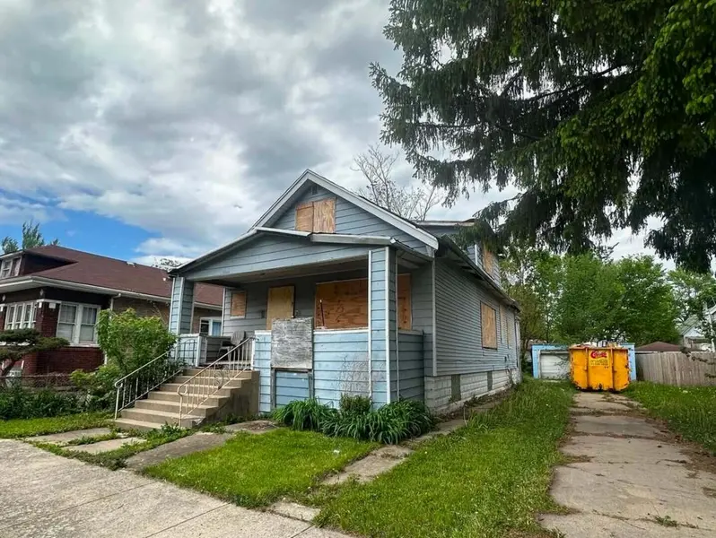 11941 S La Salle ST, Chicago, IL 60628