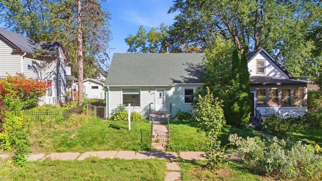 1356 Searle ST, Saint Paul, MN 55130
