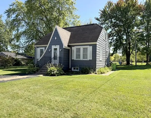 420 GREEN BAY AVE, Oconto Falls, WI 54154-0000
