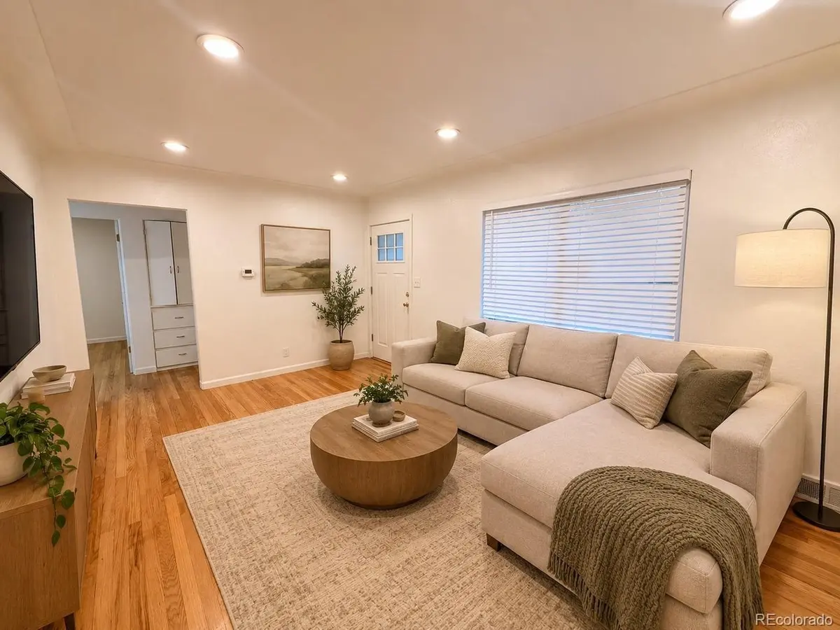 1671 Oswego, Aurora, CO 80010
