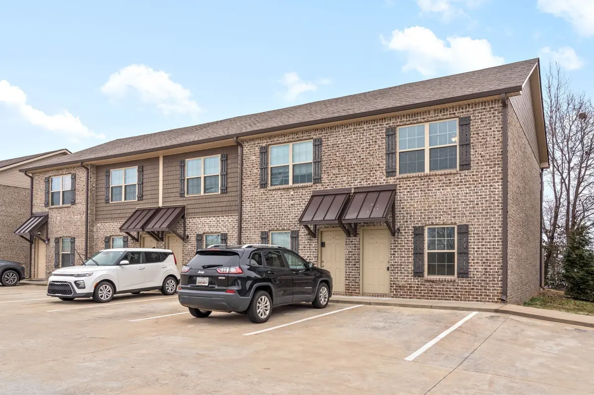55 Durrett Dr #3L, Clarksville, TN 37042