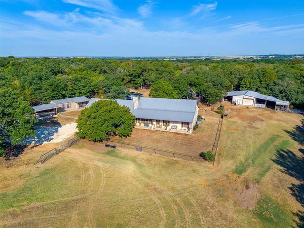 3305 E Fm 916, Cleburne, TX 76031