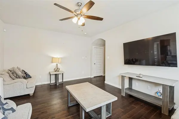 1224 Friesian Lane, Aubrey, TX 76227