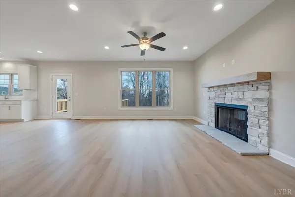1129 Snowfield CIR, Lynchburg, VA 24503