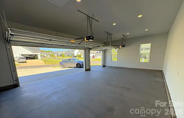 456 Lucky DR NW, Concord, NC 28027