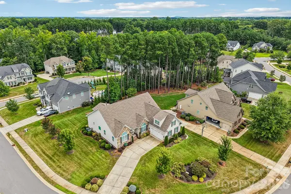 142 Butler DR, Mooresville, NC 28115