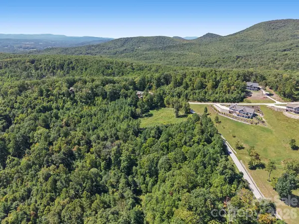 1227 Grand Oaks DR #42, Hendersonville, NC 28792