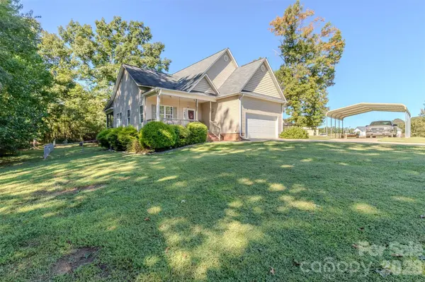 9008 Meredith Leigh LN, Cherryville, NC 28021