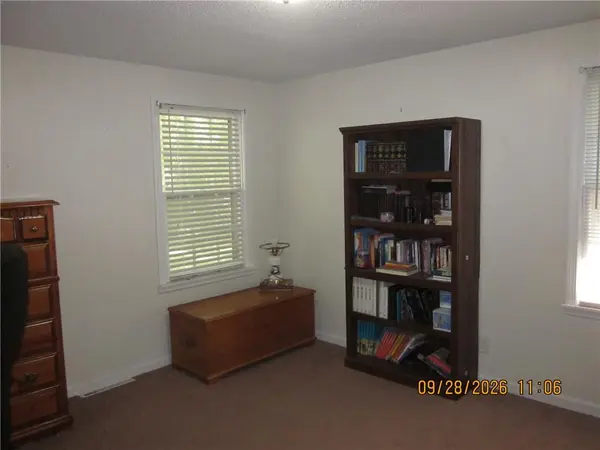 217 W Market ST, St Joseph, MO 64505