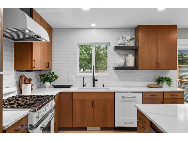 304 W 52nd, Loveland, CO 80538