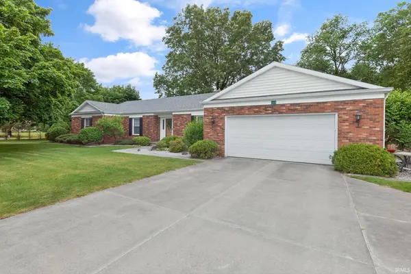 115 Greenfield DR, Middlebury, IN 46540