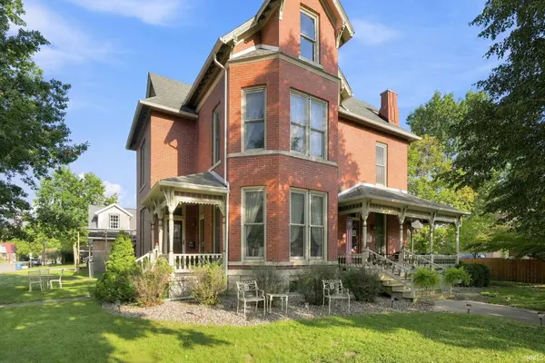 101 E 2nd ST, North Manchester, IN 46962