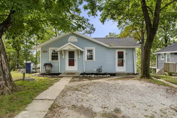 11910 W Breezy Point DR, Monticello, IN 47960