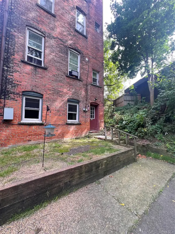 33 E Main ST #B, Beacon, NY 12508