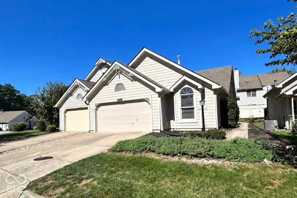 6520 Aintree TER, Indianapolis, IN 46250