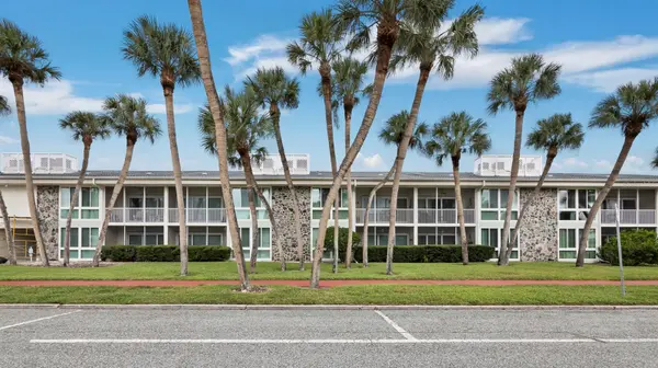 500 S WASHINGTON DR #19B, Sarasota, FL 34236