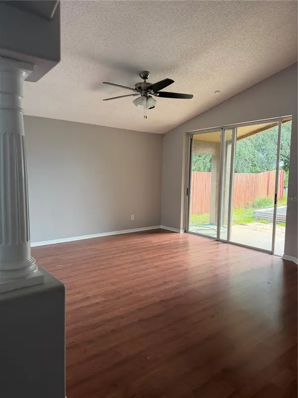1079 STONEHAM DR, Groveland, FL 34736