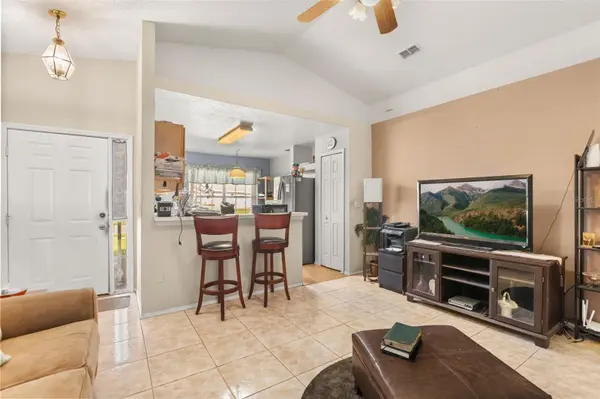 344 BRIAR BAY CIR, Orlando, FL 32825