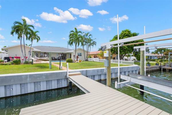 12305 4TH ST E, Treasure Island, FL 33706