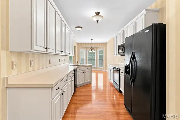 944 Daffodil Ridge DR, O'fallon, MO 63366