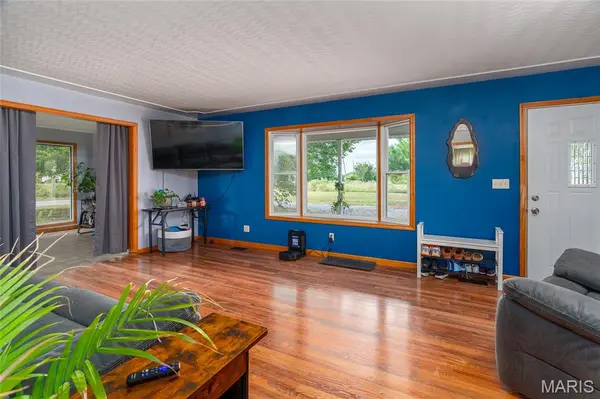 950 Cook, Eldorado, IL 62930
