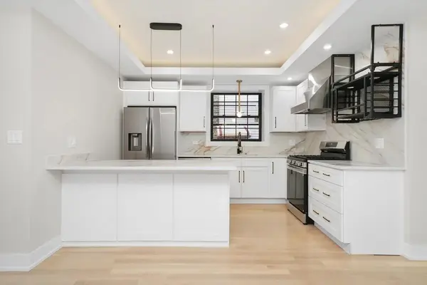 4153 N Hermitage AVE #1S, Chicago, IL 60613