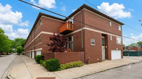 2805 S Stewart AVE, Chicago, IL 60616