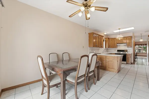 4818 N Sayre AVE, Chicago, IL 60656