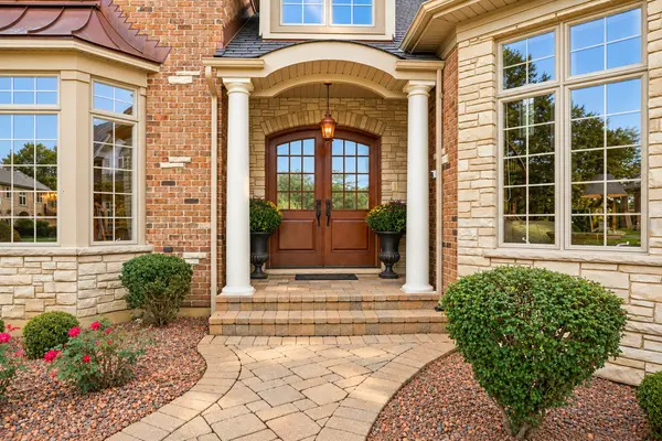 15240 Poplar Creek CT, Orland Park, IL 60467