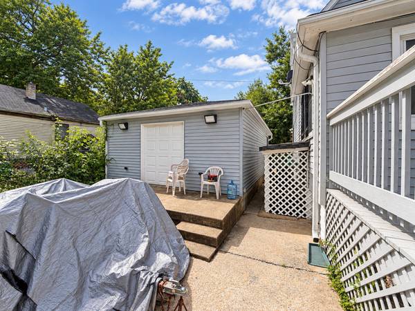 11820 S Harvard AVE, Chicago, IL 60628