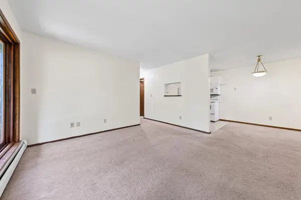 6007 W Broadway AVE #303, New Hope, MN 55428