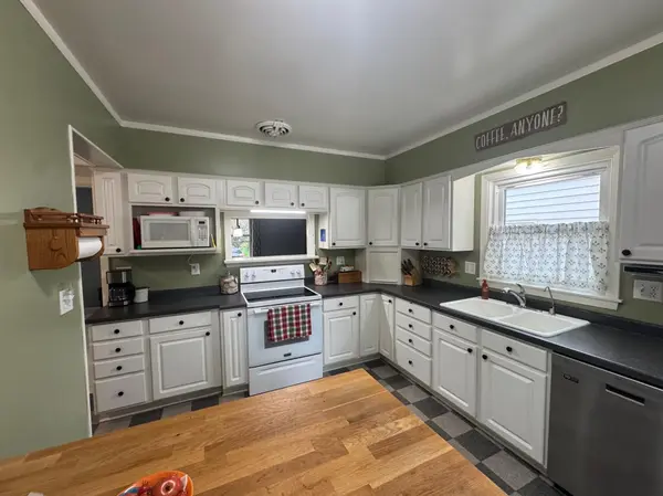 725 3rd ST SE, Willmar, MN 56201