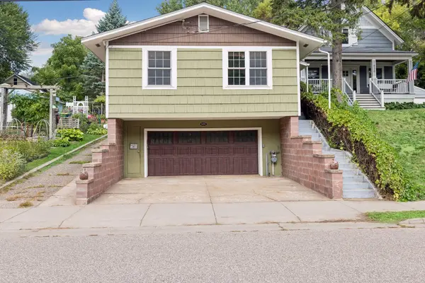 622 Laurel ST W, Stillwater, MN 55082