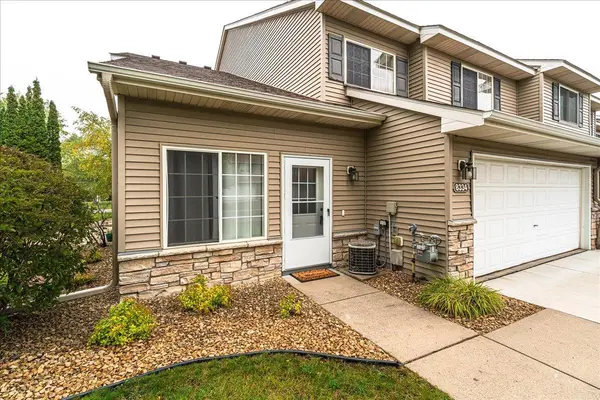 8334 Delaney DR, Inver Grove Heights, MN 55076