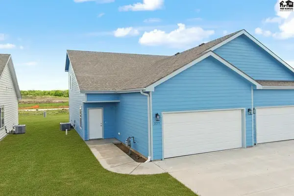 2717 Amelia Ln, Salina, KS 67401