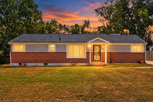 910 McMahan Ave, Nashville, TN 37216