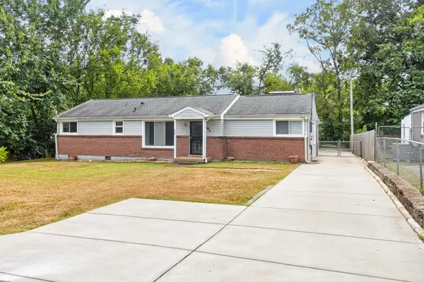 910 McMahan Ave, Nashville, TN 37216