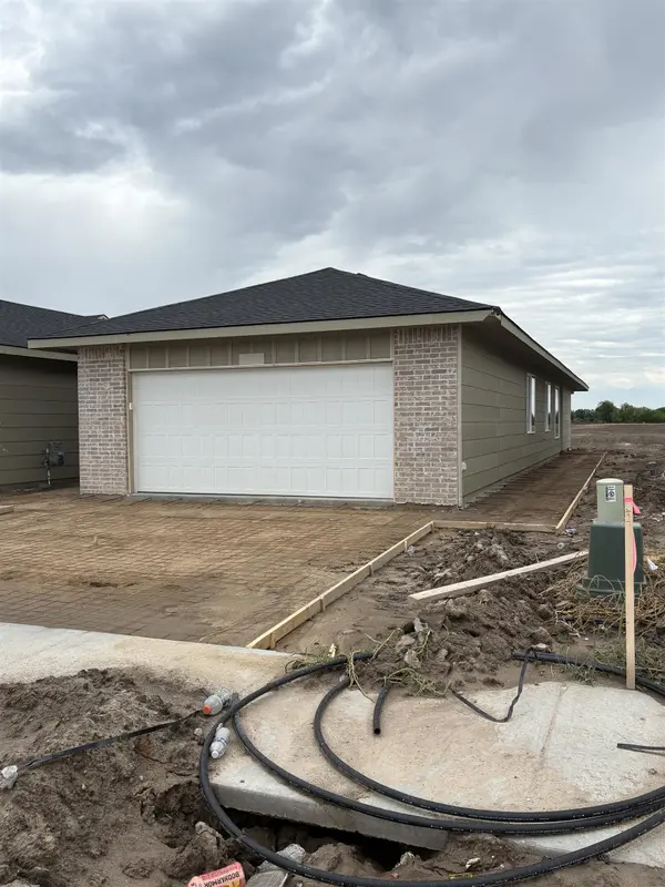 2908 S Denene St, Wichita, KS 67215