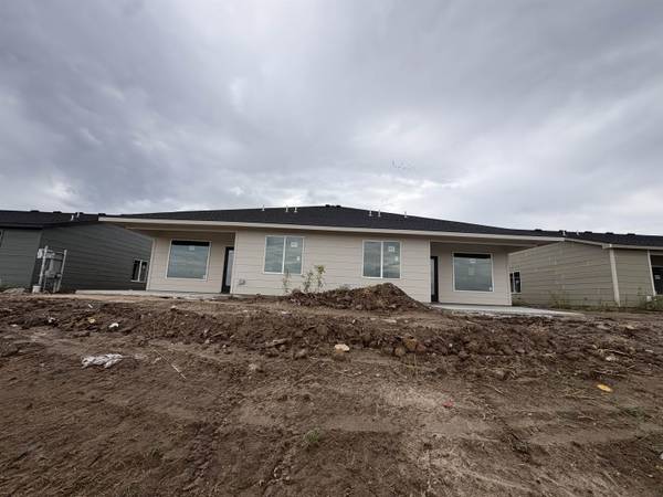 2916 S Denene St, Wichita, KS 67215