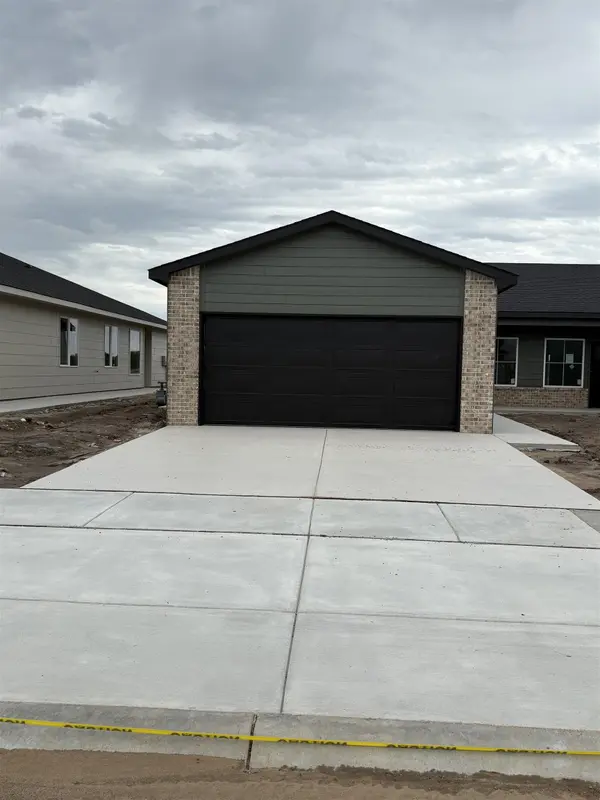 2920 S Denene, Wichita, KS 67215