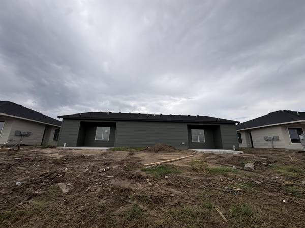 2920 S Denene, Wichita, KS 67215