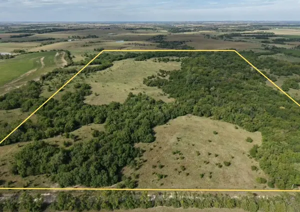 00000 W Mohawk Road, Canton, KS 67428
