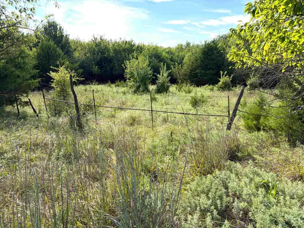 00000 W Mohawk Road, Canton, KS 67428