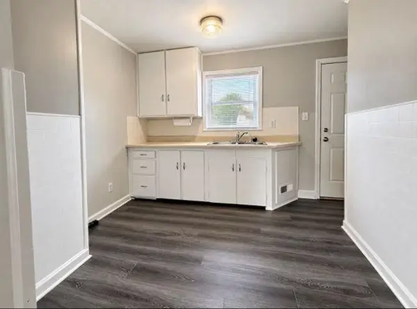 661 Montrose St., Salina, KS 67401